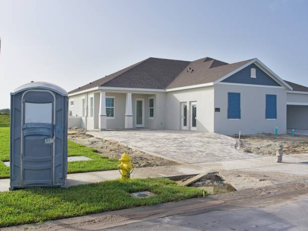 Best Handicap porta potty rental  in South Beach, FL
